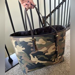 Michael Kors camouflage tote